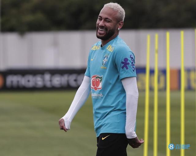 包含内马尔在G2比赛中突破纪录，战术调整引发热议！的词条九游体育APP