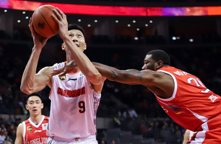 关于里程碑夜！广州队更衣室发声，欧篮联赛后刷纪录，目标明确，训练强度明显提升的信息